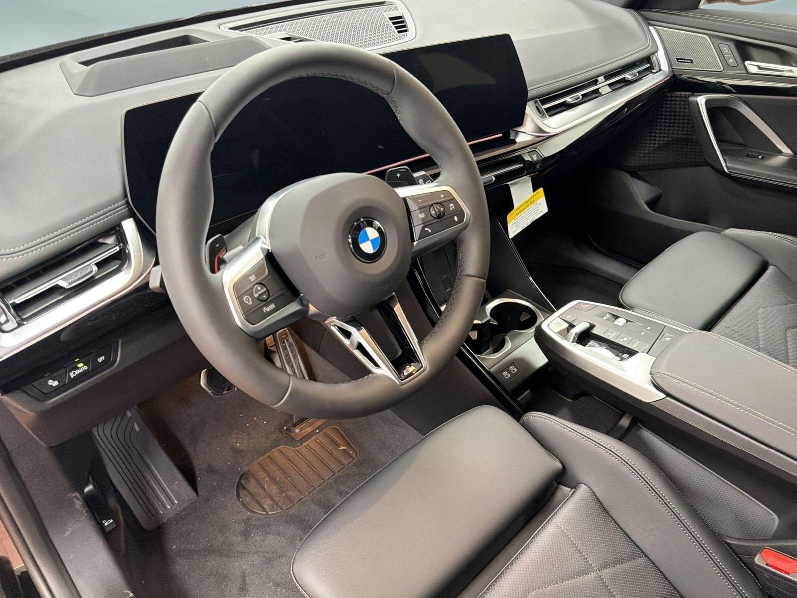 New 2026 BMW X1 xDrive28i w/ Technology Package AWD/4WD image 4