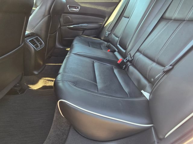 Used 2018 Acura TLX V6 w/ Technology Package FWD image 11