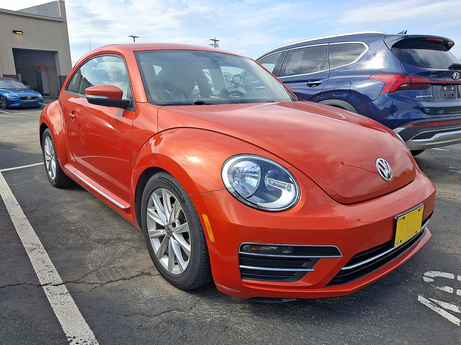 Used 2017 Volkswagen Beetle 1.8T SE image 1