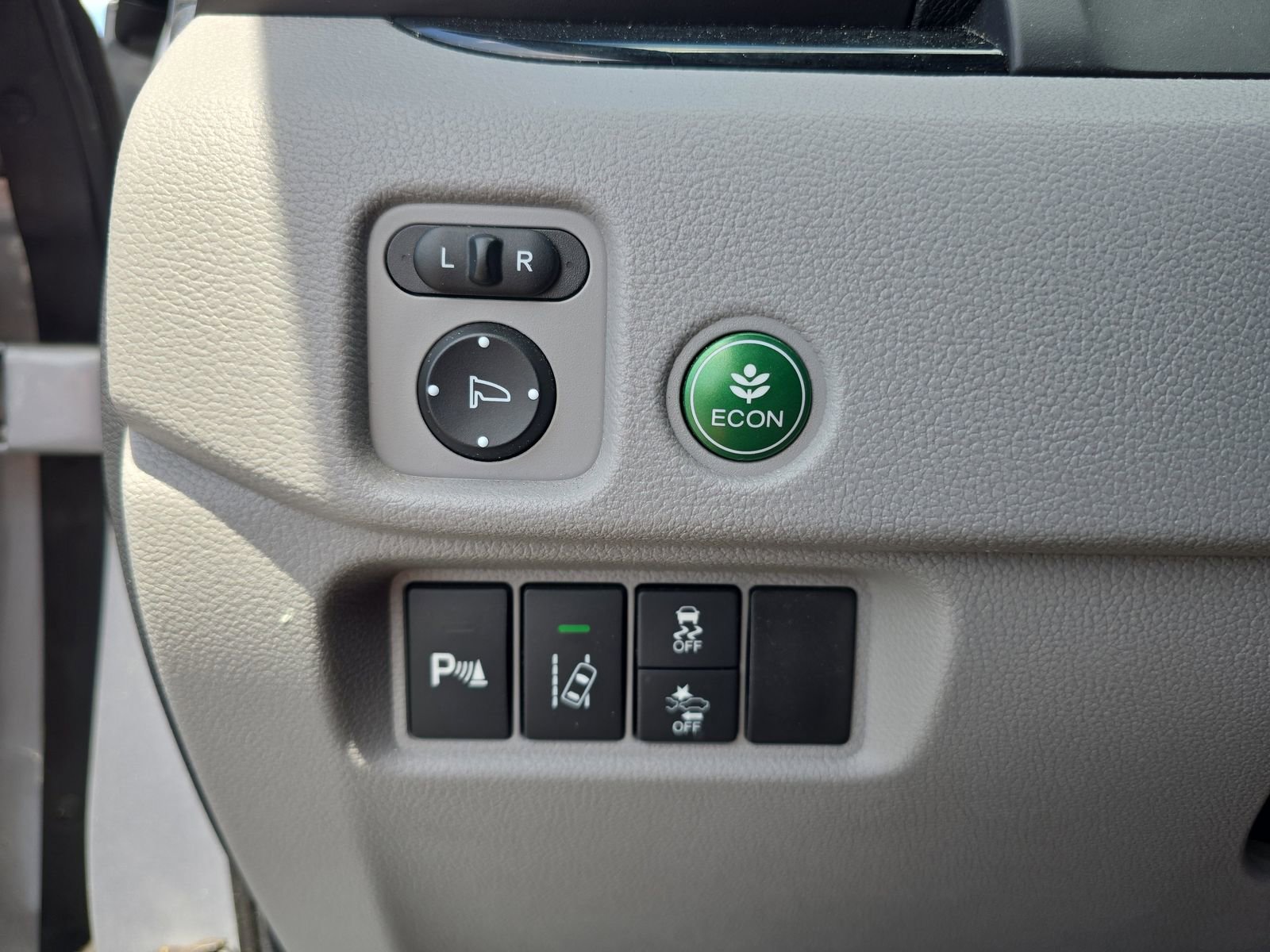 Used 2018 Honda Pilot Touring image 22