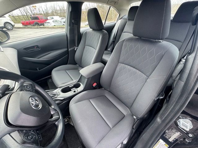 Used 2024 Toyota Corolla LE FWD image 9