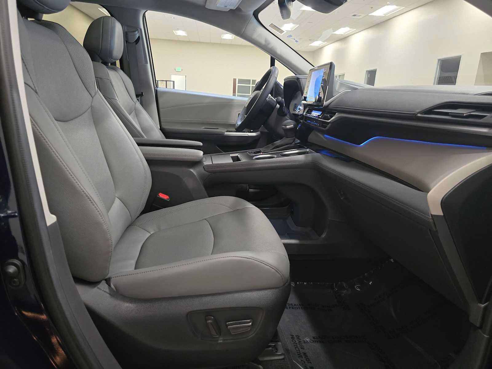 Certified 2024 Toyota Sienna Limited w/ Protection Package (TMS) AWD/4WD image 27