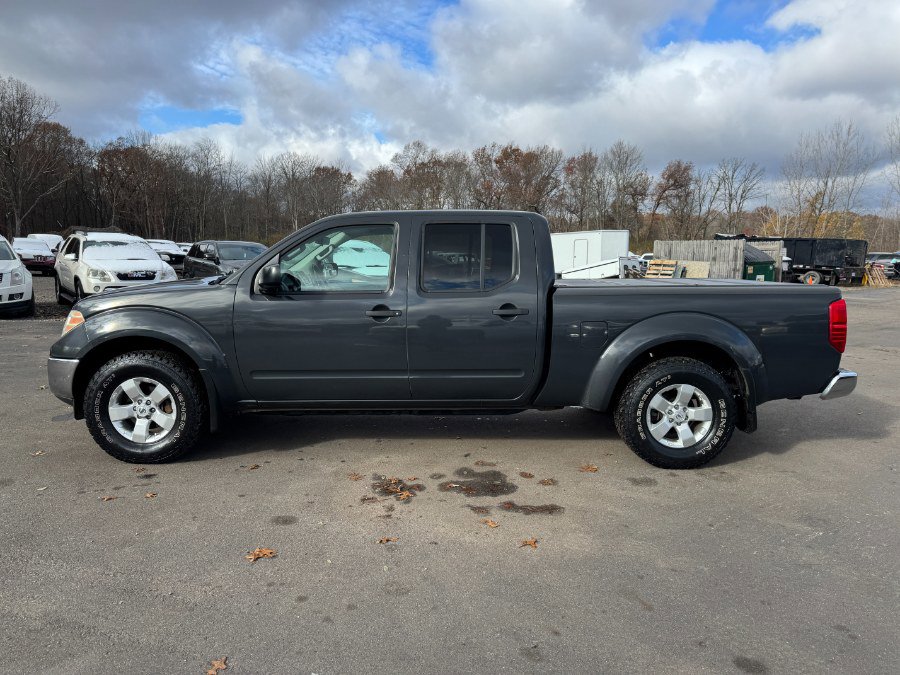 Used 2012 Nissan Frontier SV image 2