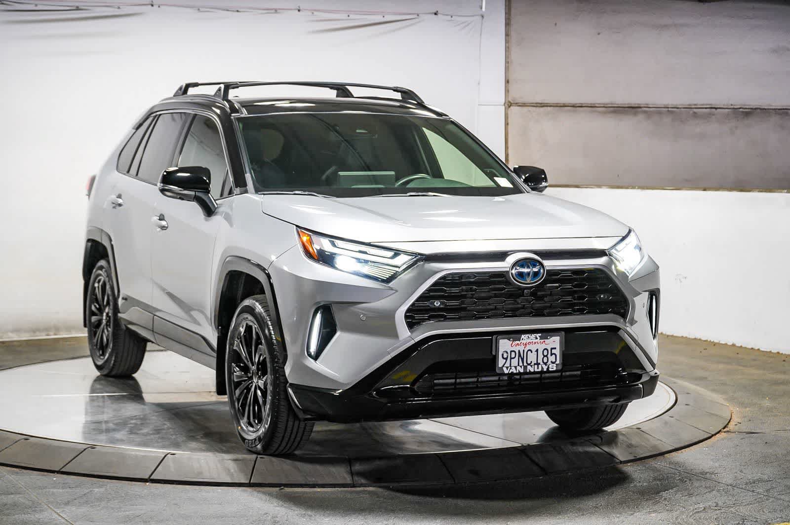 Certified 2024 Toyota RAV4 XSE w/ Advanced Technology Package AWD/4WD image 3