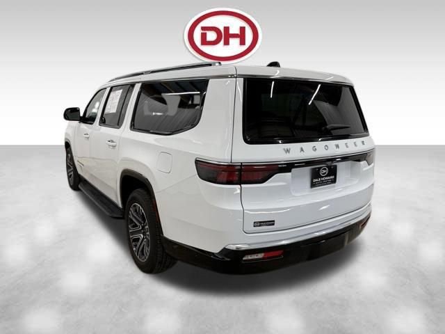 Used 2025 Jeep Wagoneer L Series II w/ 8-pass Seating Package AWD/4WD image 11