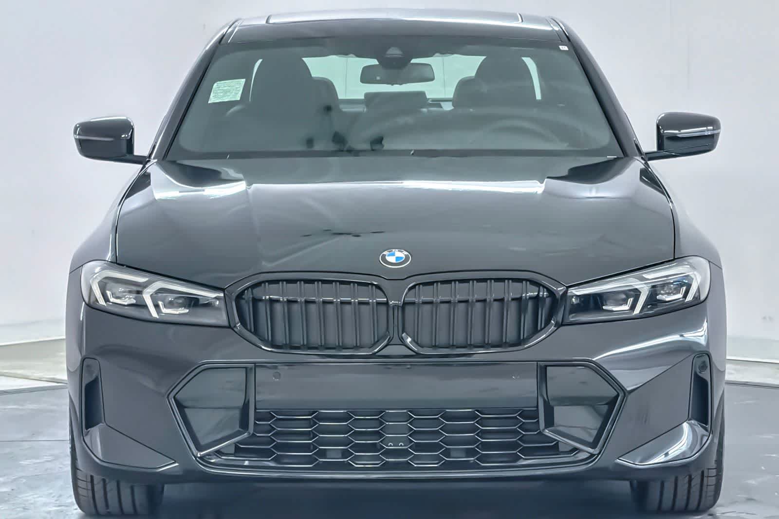 New 2026 BMW 330i xDrive Sedan w/ M Sport Package AWD/4WD image 10