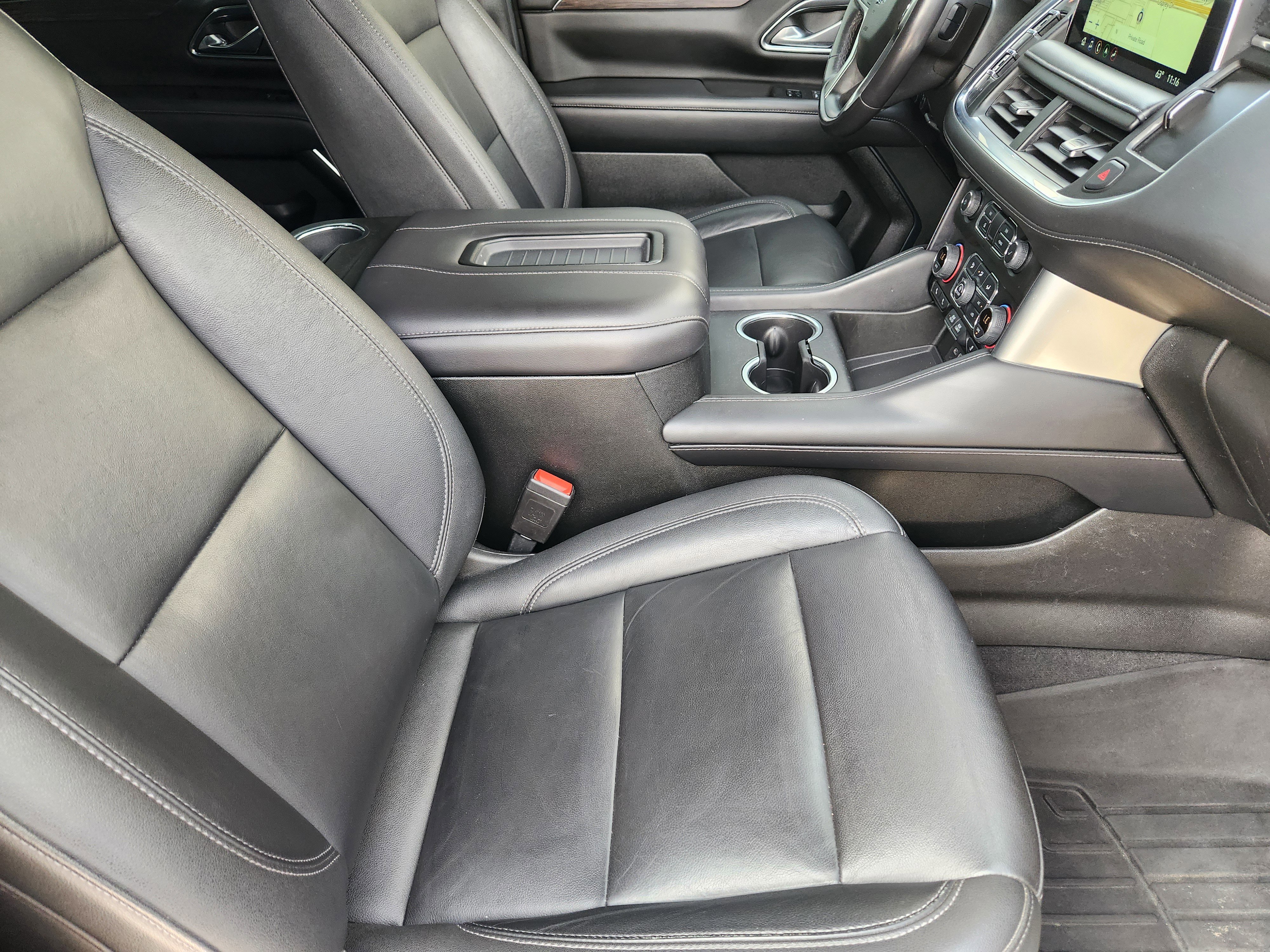 Used 2021 Chevrolet Suburban Z71 w/ Rear Media and Nav Package image 7