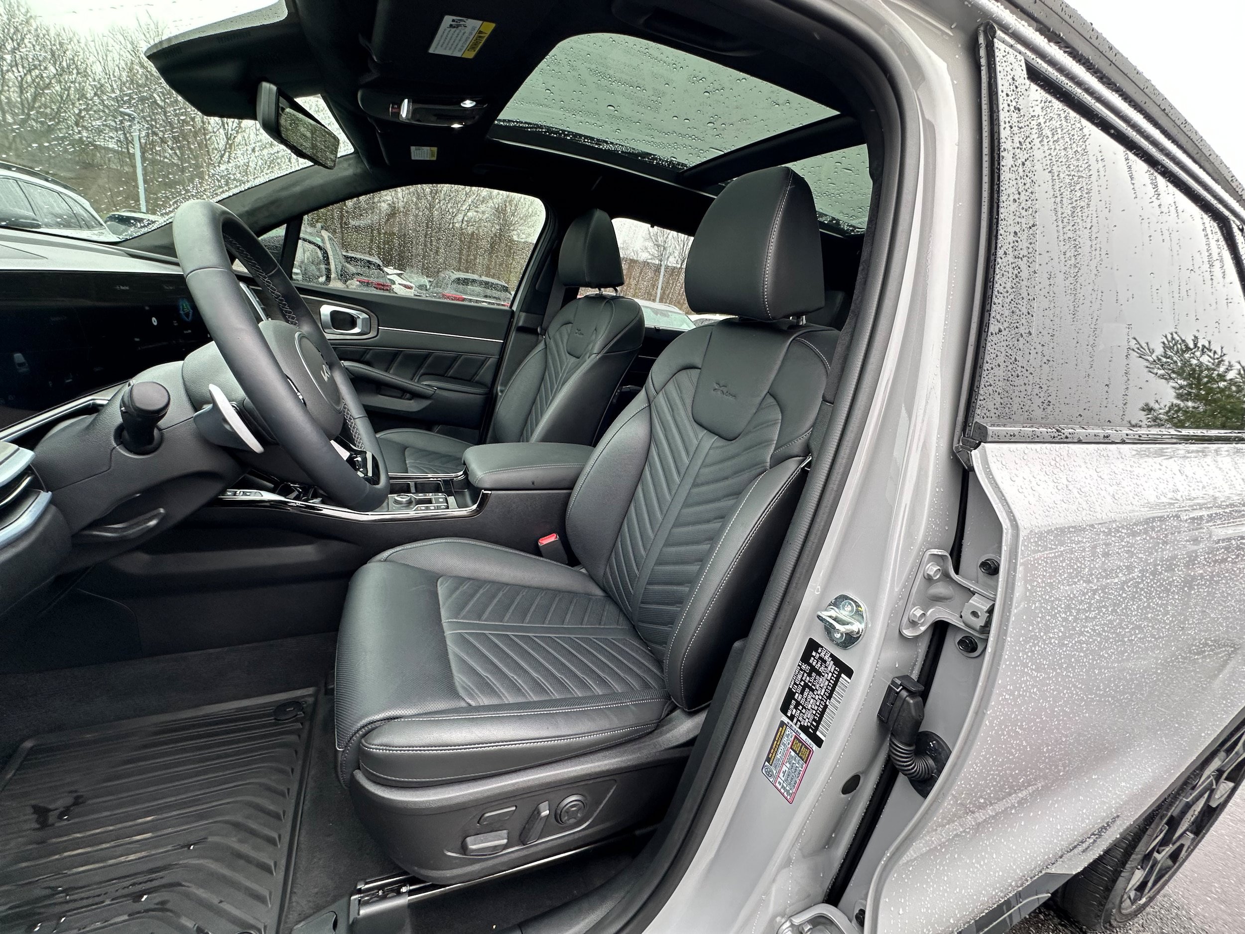 Used 2025 Kia Sorento SX Prestige AWD/4WD image 29