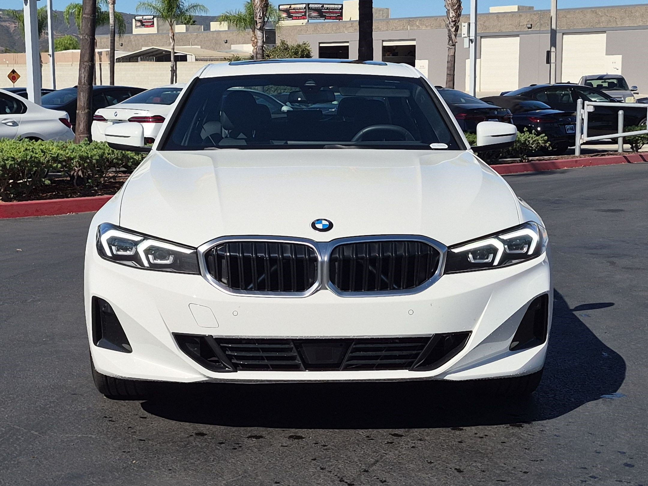 Used 2026 BMW 330i Sedan w/ Convenience Package RWD image 3