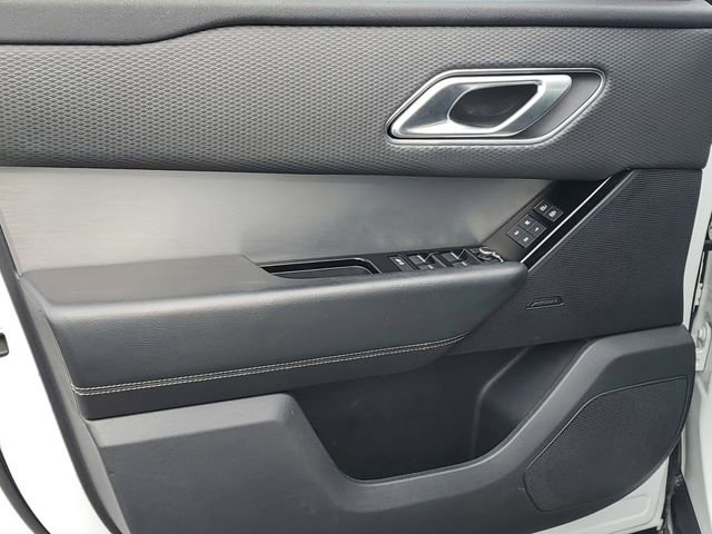 Used 2021 Land Rover Range Rover Velar R-Dynamic S image 22