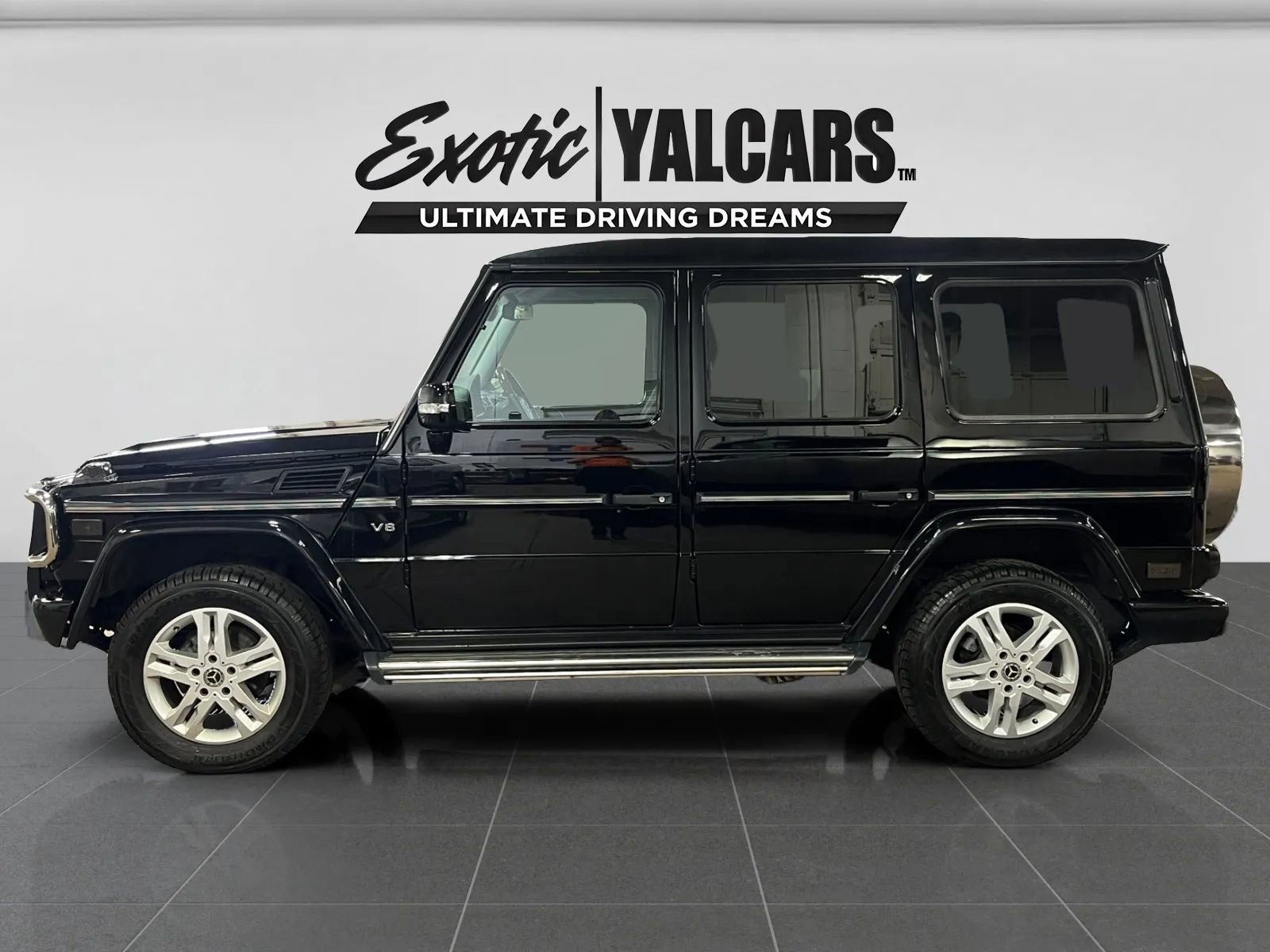 Used 2012 Mercedes-Benz G 550 G 550 Sport Utility 4D image 2