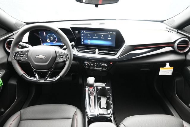 New 2026 Chevrolet Trax RS w/ Driver Confidence Package FWD image 18