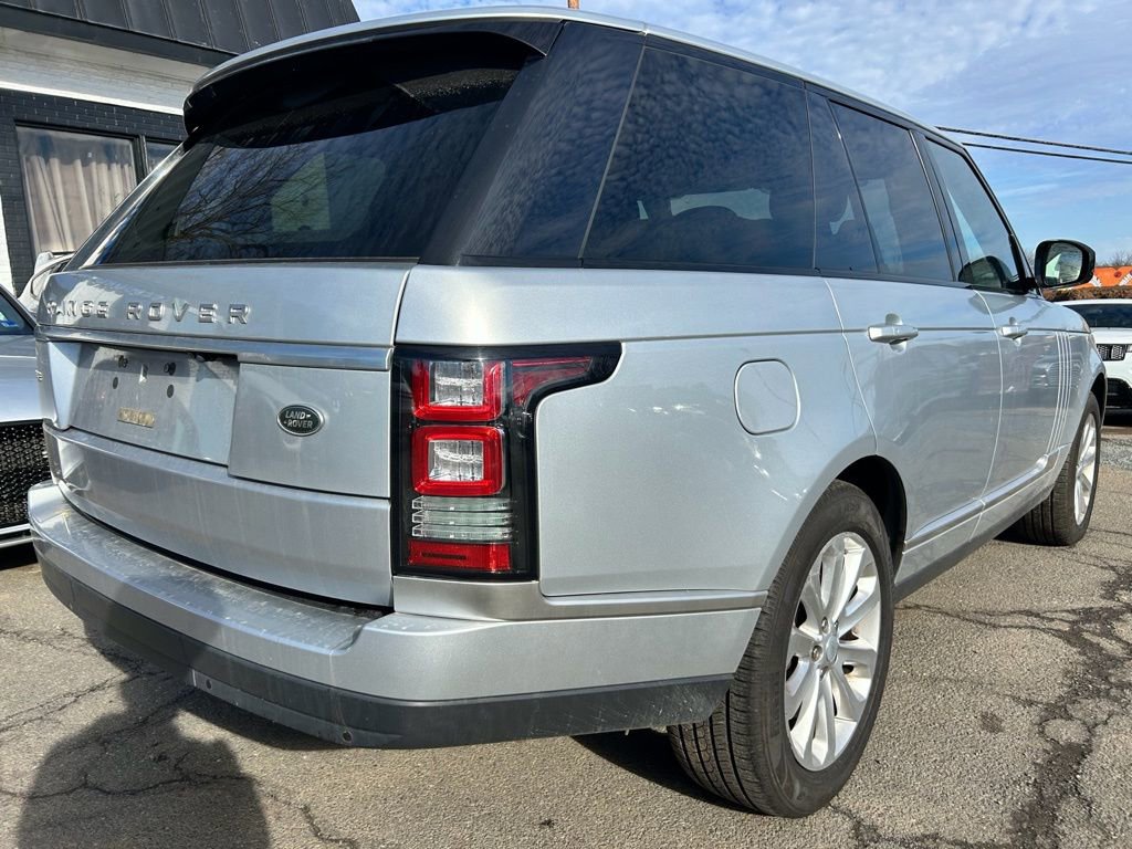 Used 2017 Land Rover Range Rover HSE AWD/4WD image 3