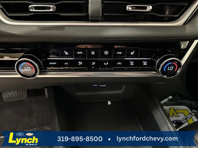 New 2027 Chevrolet Equinox LT w/ Convenience Package II AWD/4WD image 12