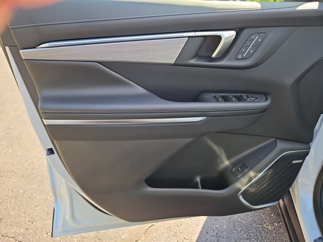 New 2026 Buick Enclave Preferred w/ Power Package AWD/4WD image 18