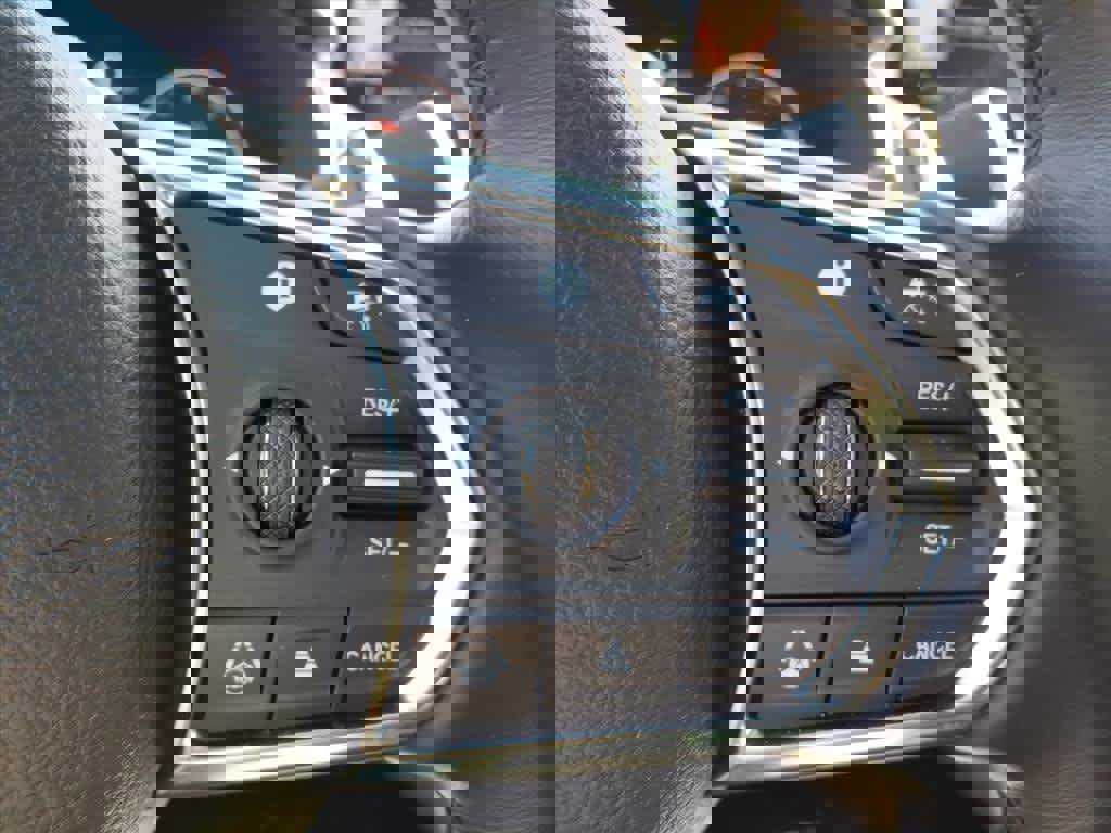 Certified 2025 Acura TLX w/ Technology Package image 20