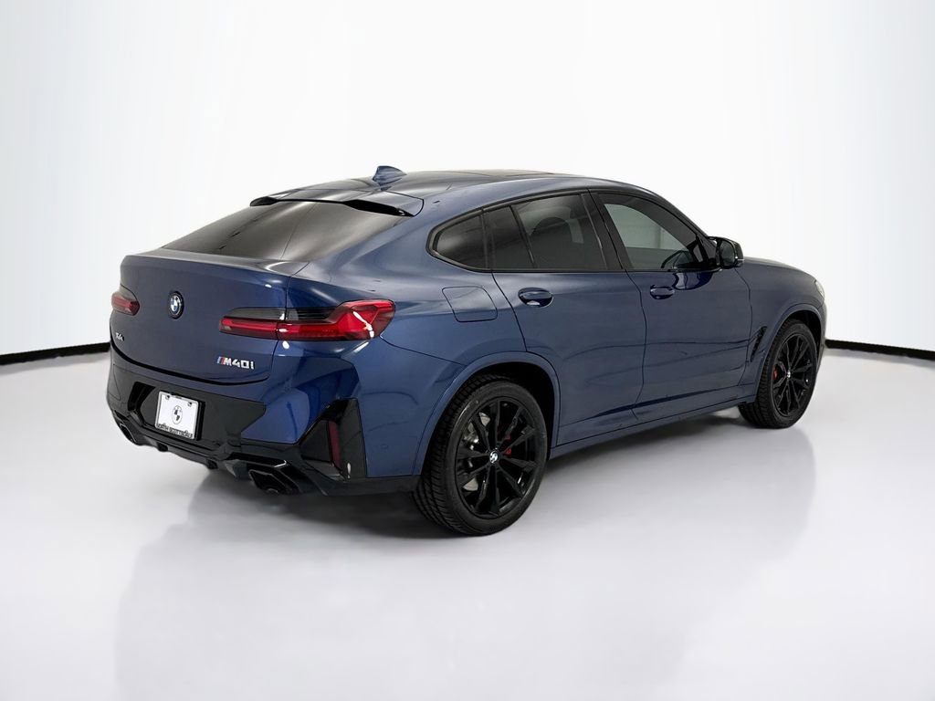 Certified 2023 BMW X4 M40i w/ Premium Package image 5