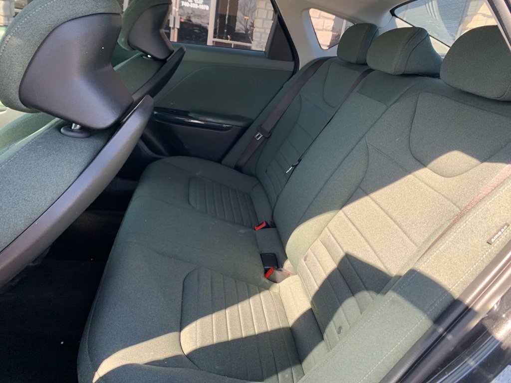 Used 2025 Kia K4 EX image 13