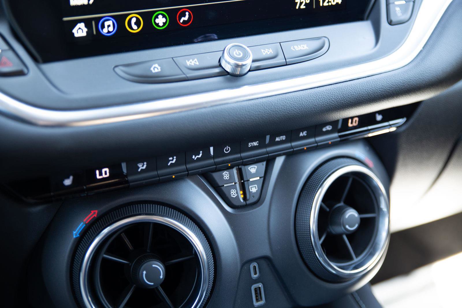 Certified 2024 Chevrolet Blazer LT image 14