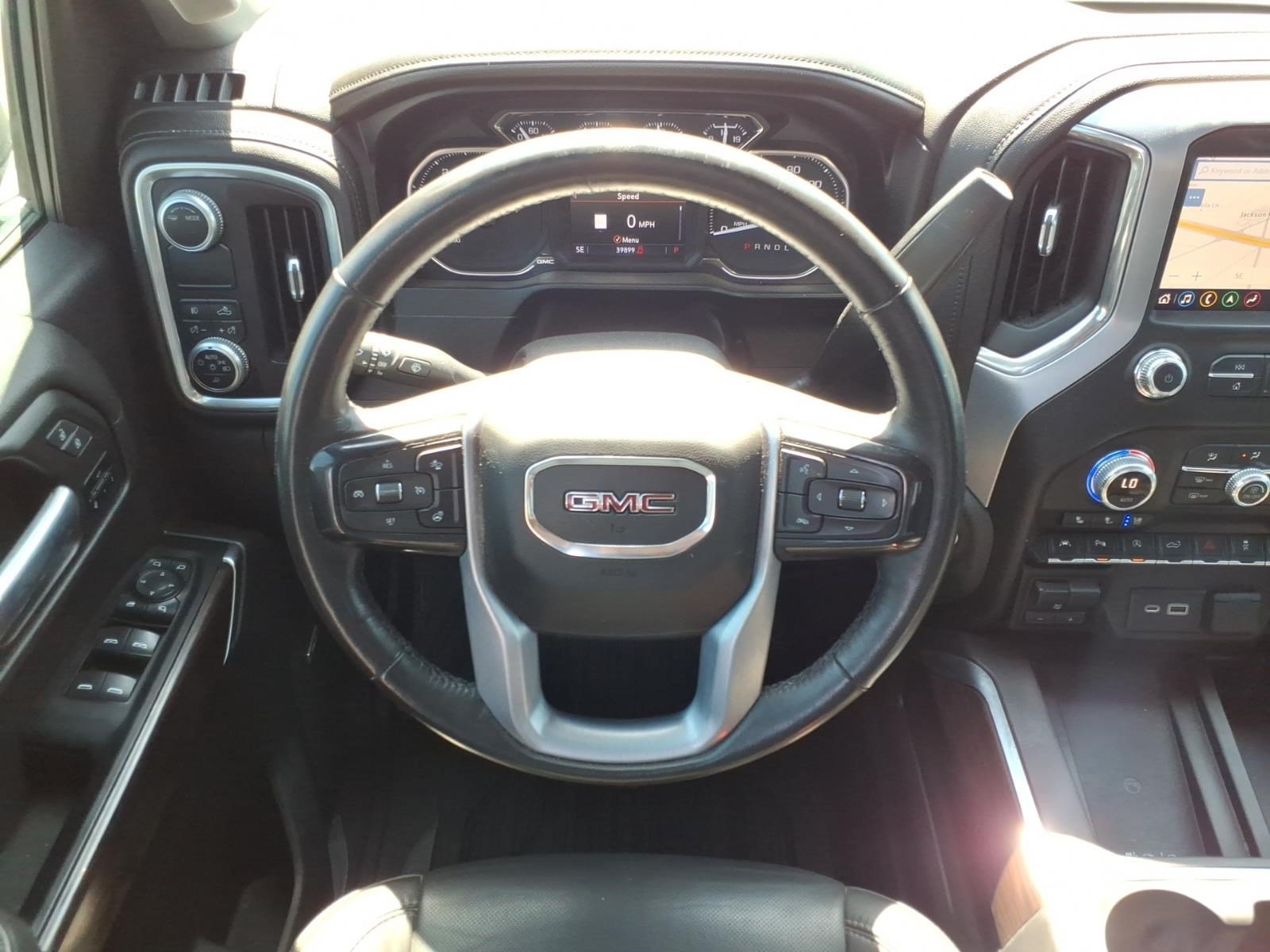 Used 2020 GMC Sierra 1500 SLT RWD image 29