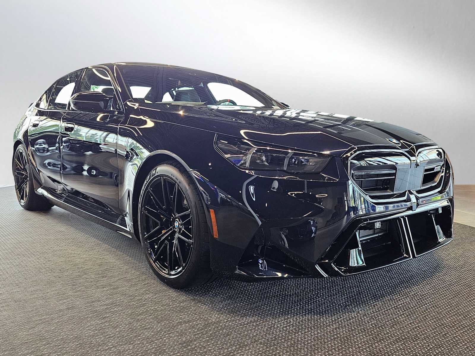 New 2026 BMW M5 w/ M Driver's Package video 1