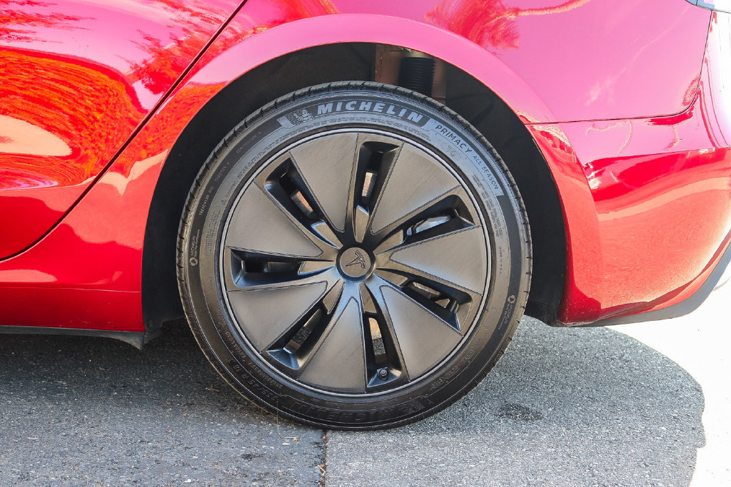 Used 2025 Tesla Model 3 Long Range RWD image 10