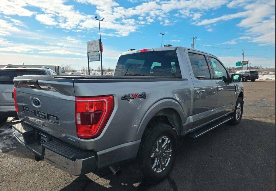 Used 2021 Ford F150 XLT w/ Equipment Group 301A Mid AWD/4WD image 3