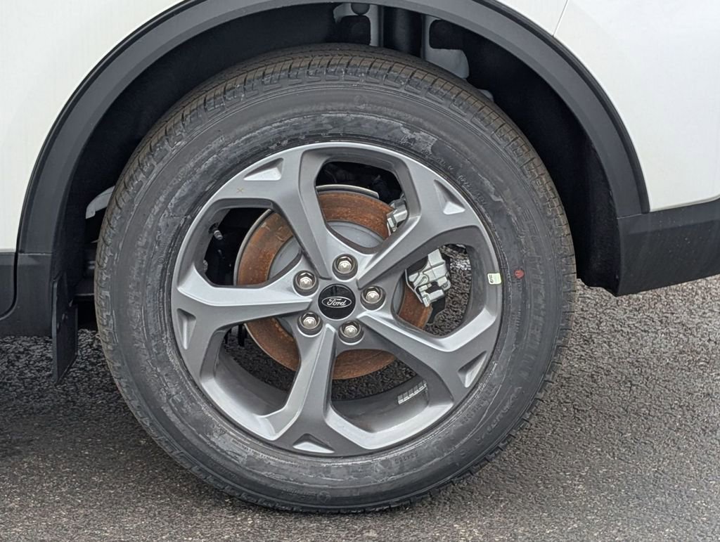 New 2026 Ford Escape ST-Line w/ Cold Weather Package image 15