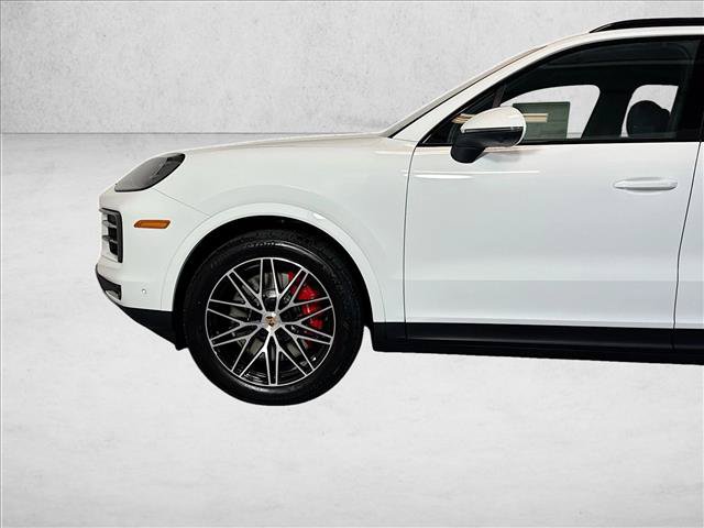 New 2026 Porsche Cayenne S AWD/4WD image 28