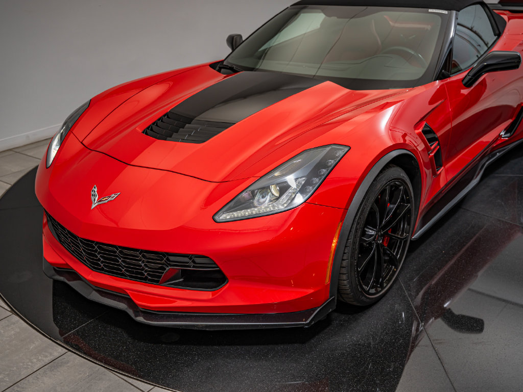 Used 2019 Chevrolet Corvette Grand Sport RWD image 17