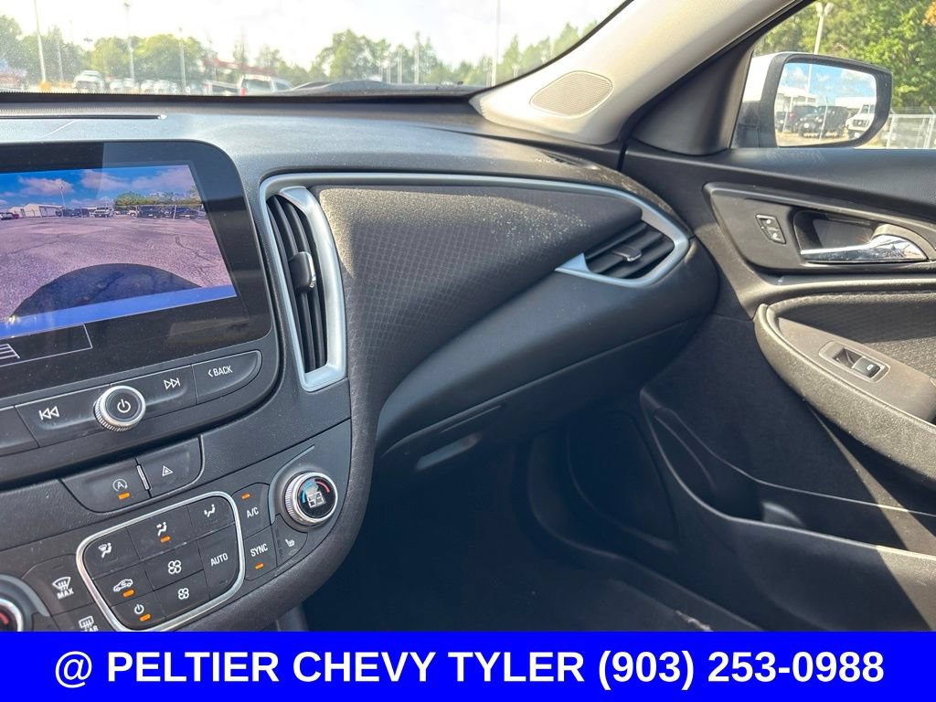 Used 2023 Chevrolet Malibu LT FWD image 17