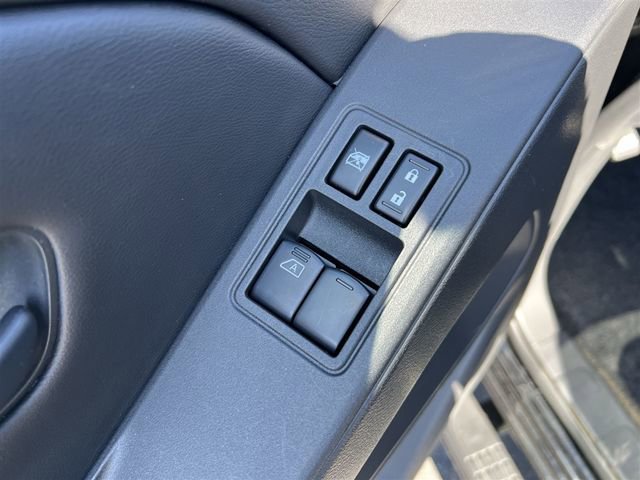 Used 2025 Nissan Frontier S image 18