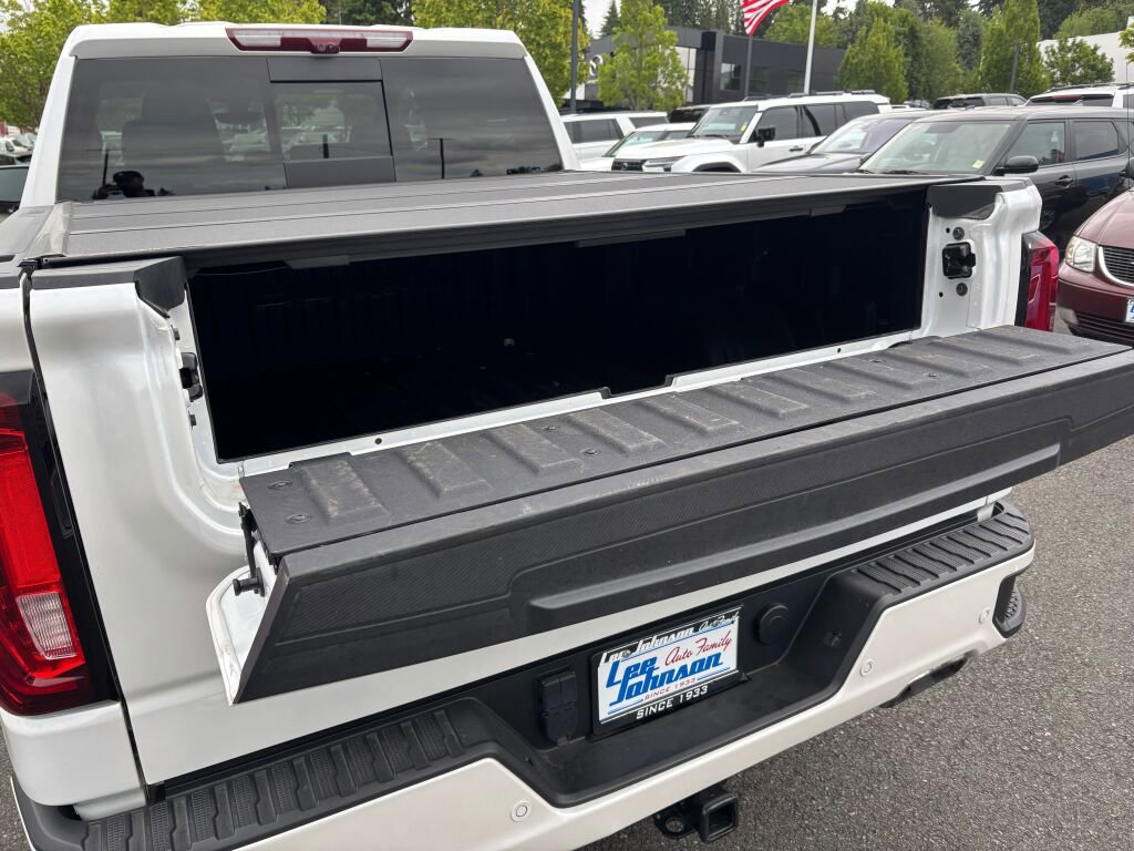 Used 2022 GMC Sierra 1500 Denali w/ Denali Reserve Package image 12