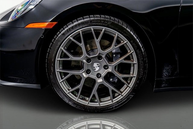 Used 2025 Porsche 911 Carrera image 20