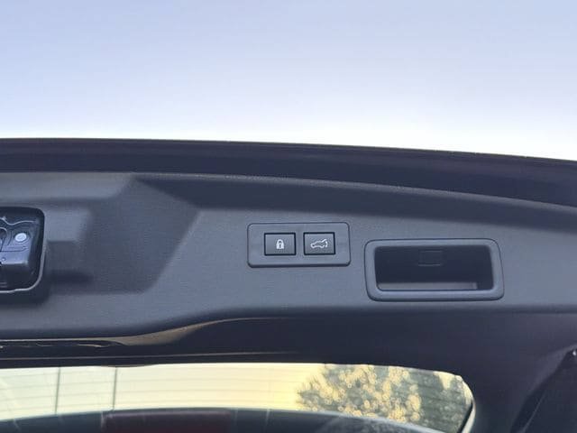 New 2026 Subaru Outback Touring AWD/4WD image 15