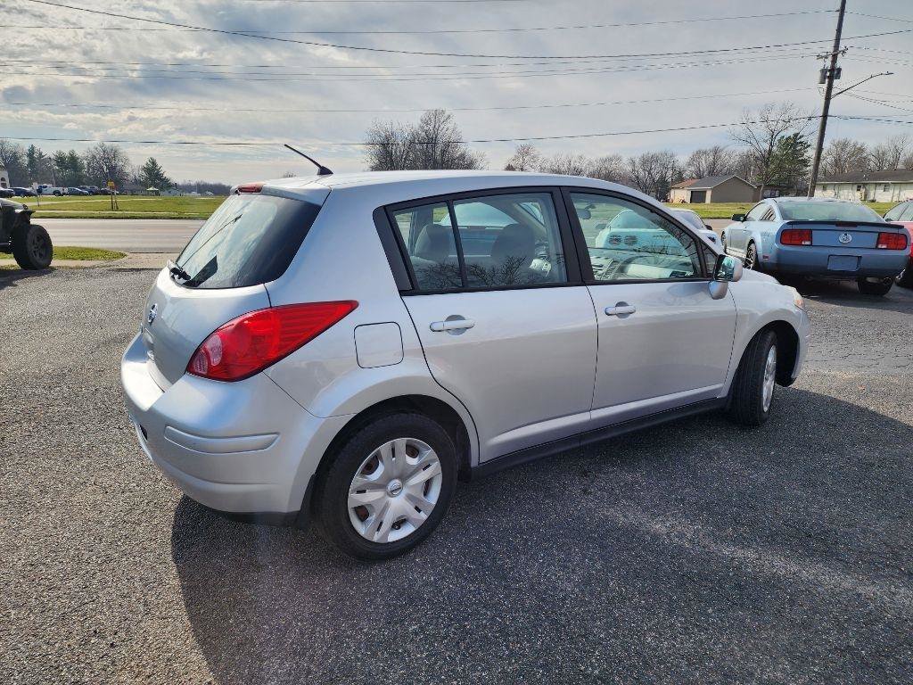 Used 2010 Nissan Versa 1.8 S w/ PWR Plus Pkg image 3