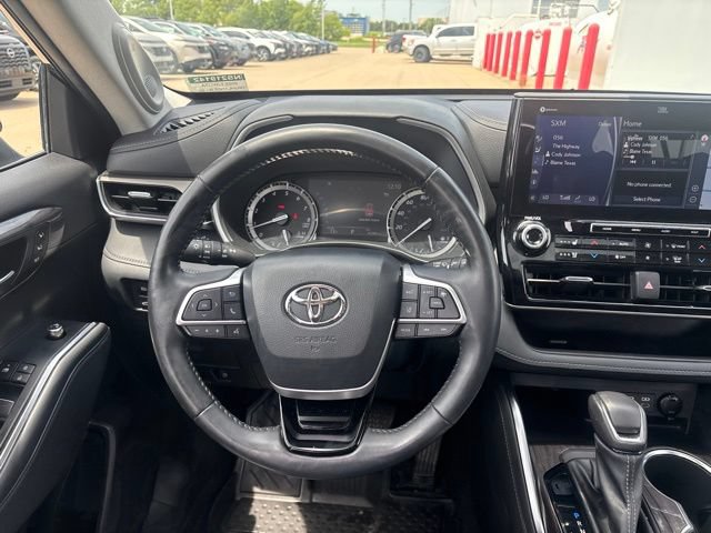 Used 2022 Toyota Highlander Limited AWD/4WD image 33