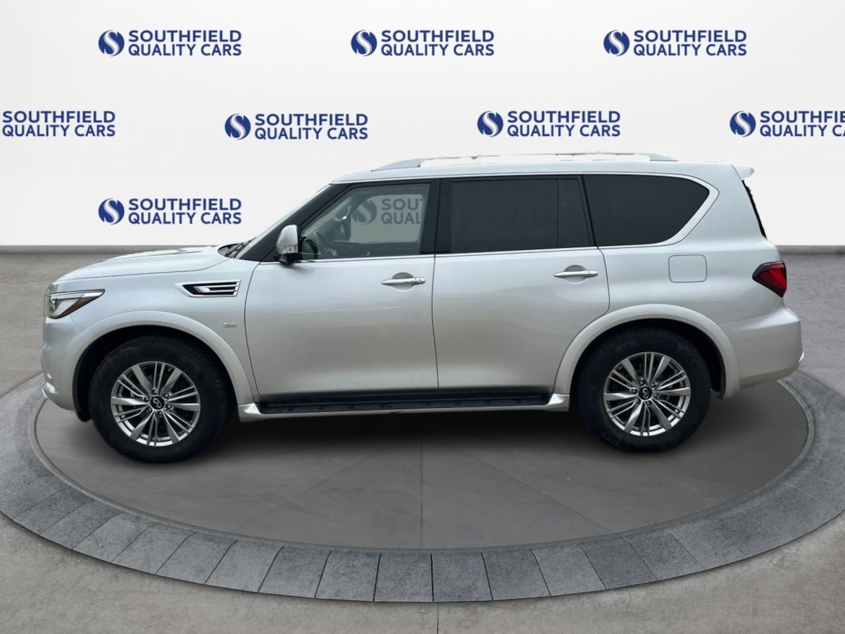 Used 2019 INFINITI QX80 Luxe AWD/4WD image 3