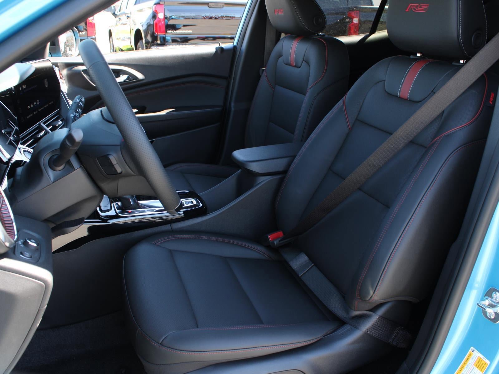 New 2026 Chevrolet Trax RS FWD image 15