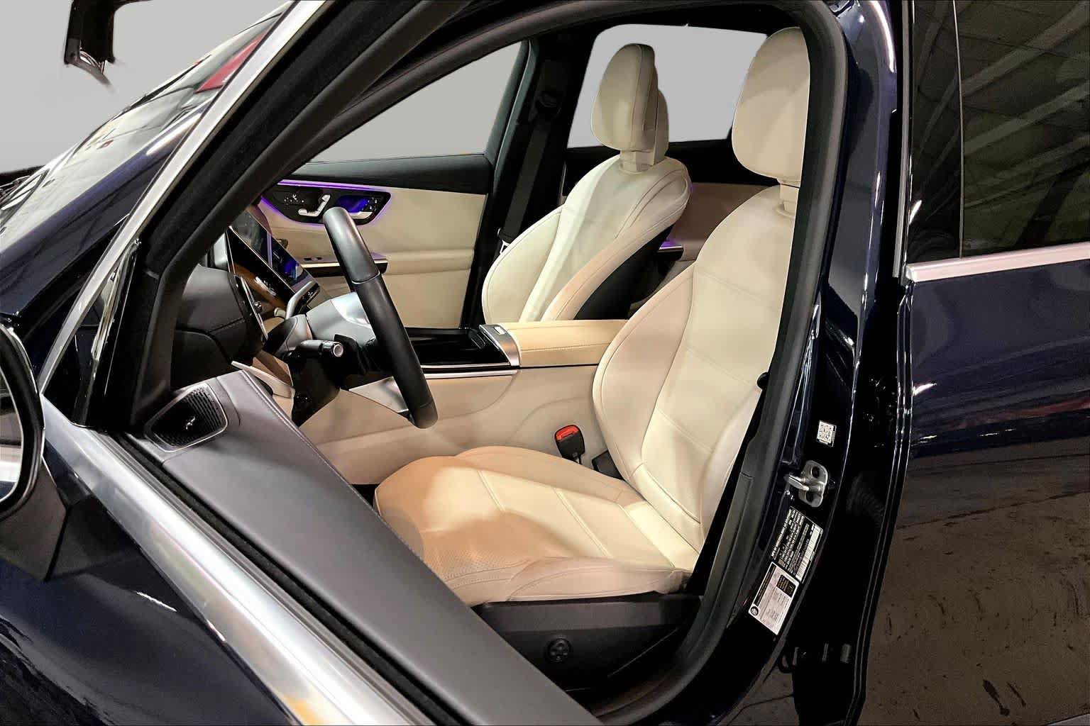 Certified 2024 Mercedes-Benz GLC 300 4MATIC image 9