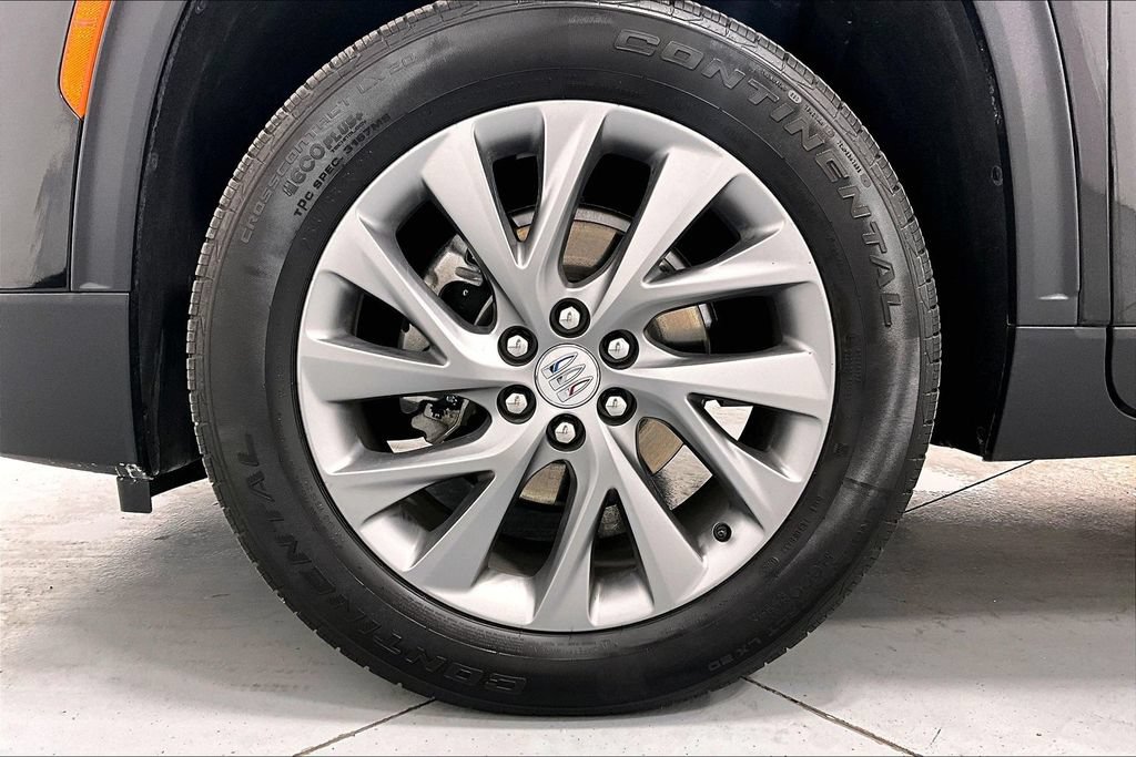 Used 2025 Buick Enclave Preferred FWD image 10