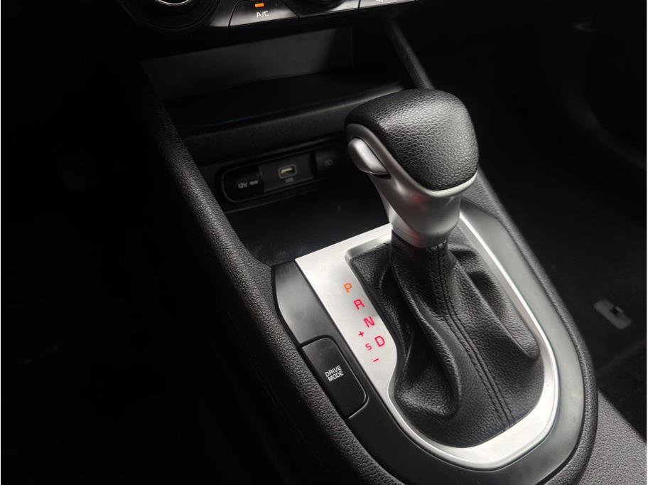 Used 2024 Kia Forte LXS FWD image 19