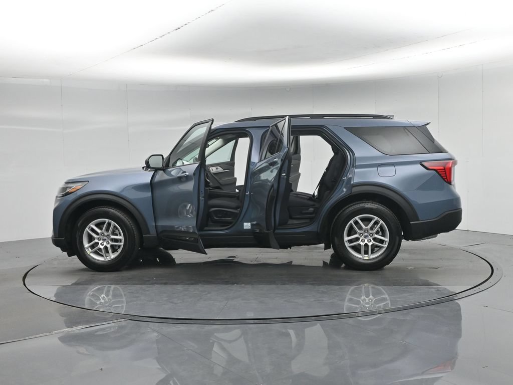 New 2026 Ford Explorer Active RWD image 35
