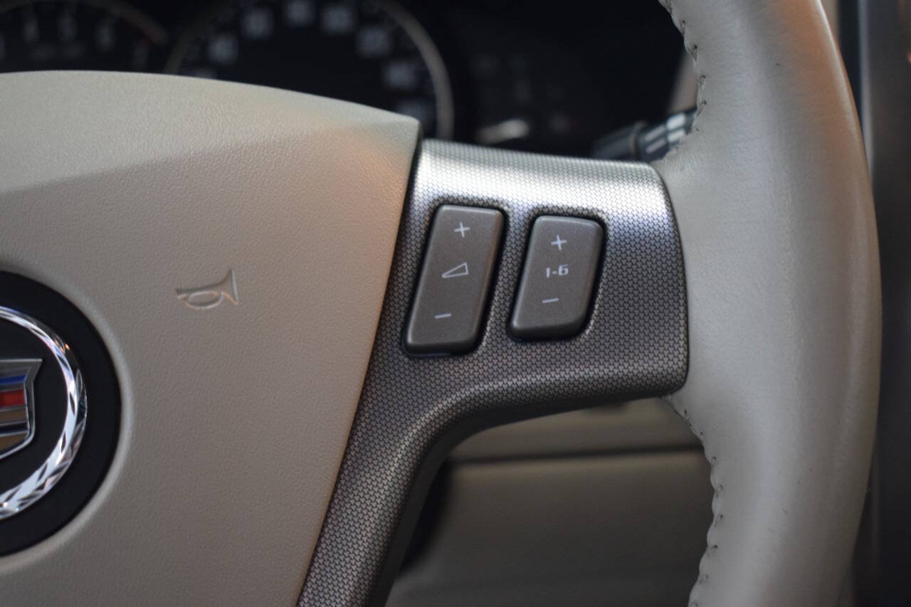Used 2005 Cadillac XLR RWD image 69