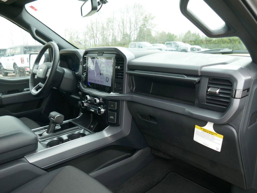 New 2026 Ford F150 XLT image 10