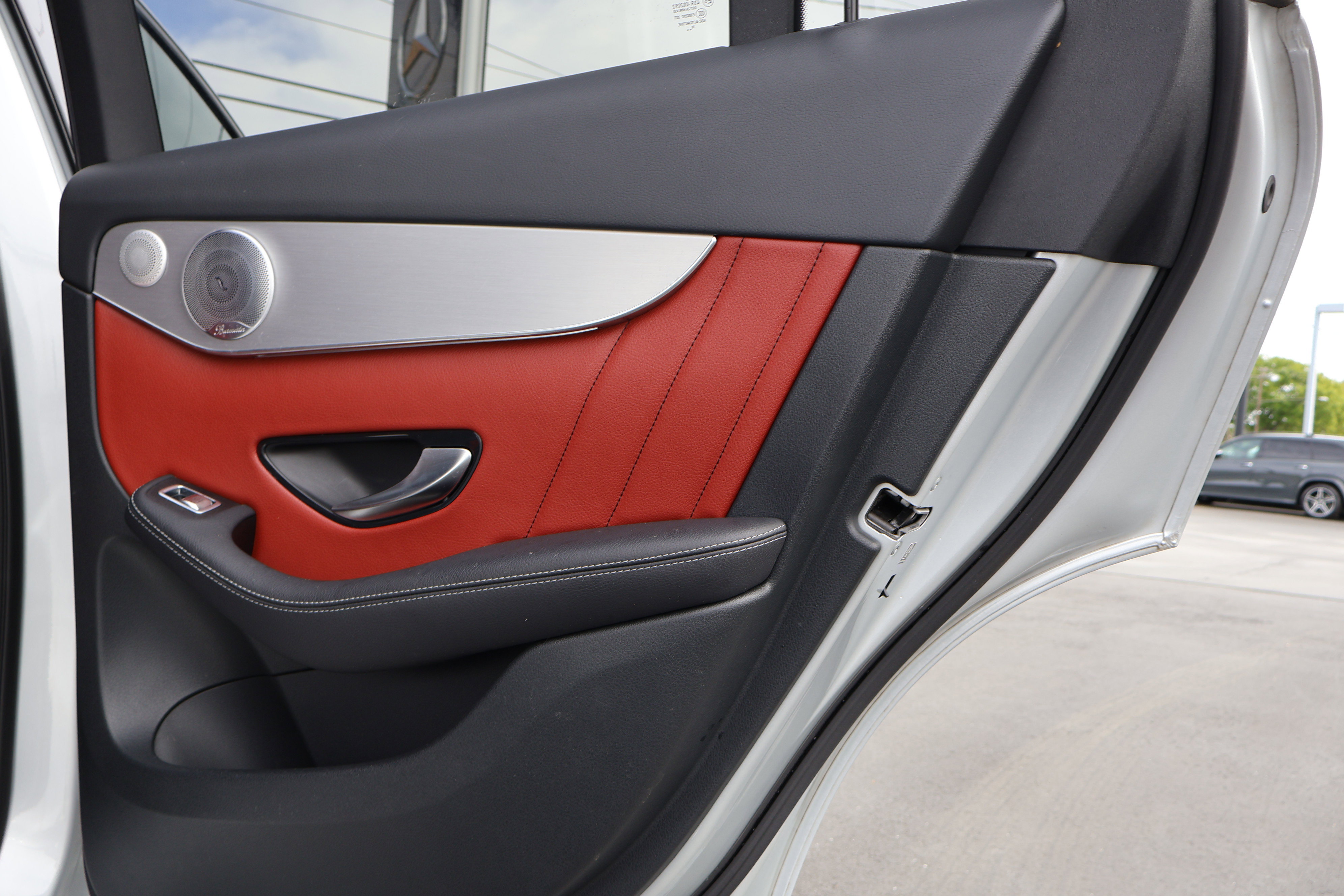 Used 2019 Mercedes-Benz GLC 300 4MATIC Coupe image 24