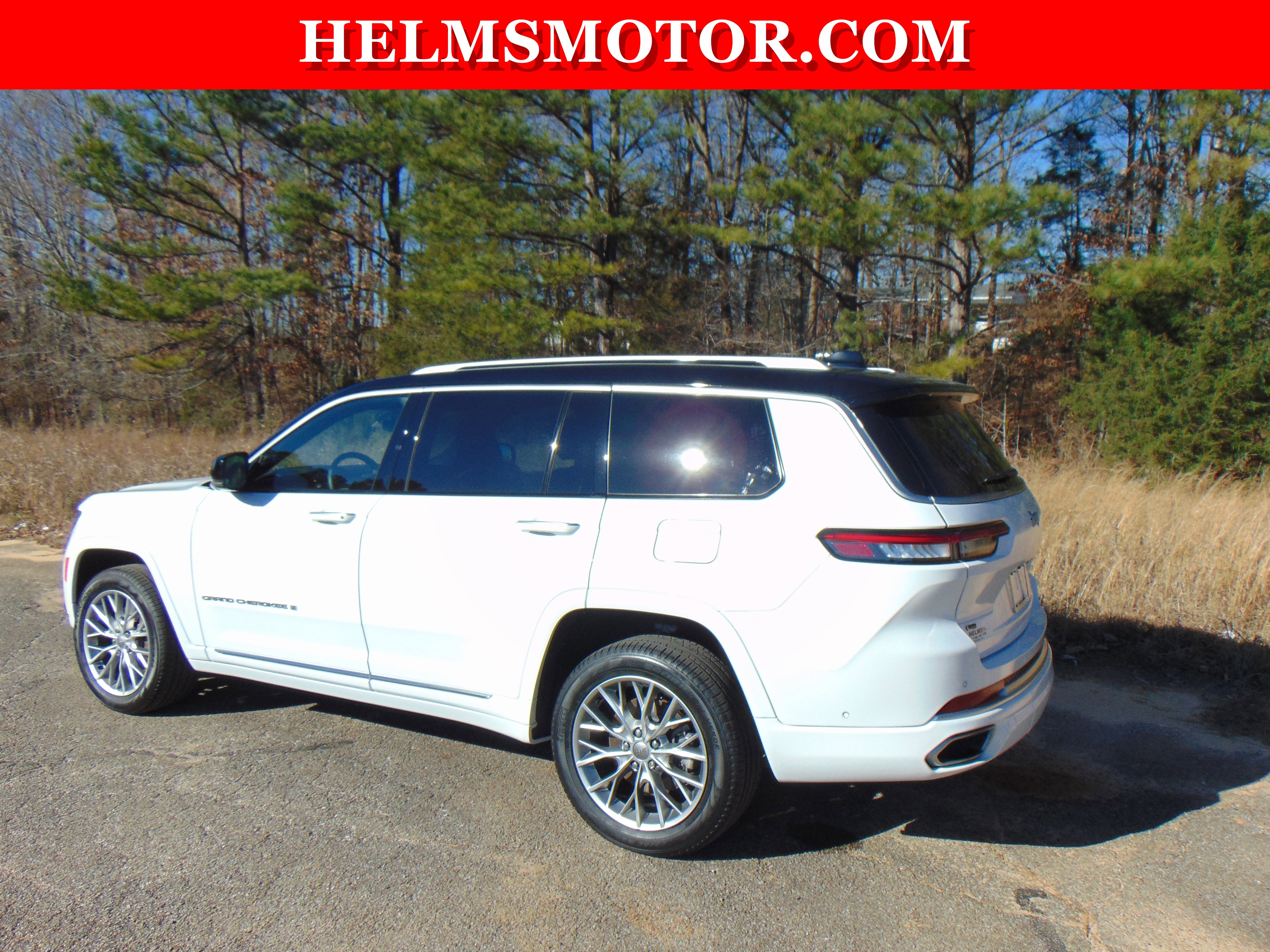 Certified 2023 Jeep Grand Cherokee L Summit w/ Luxury Tech Group V image 6