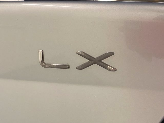 Used 2002 Chrysler Sebring LX FWD image 36