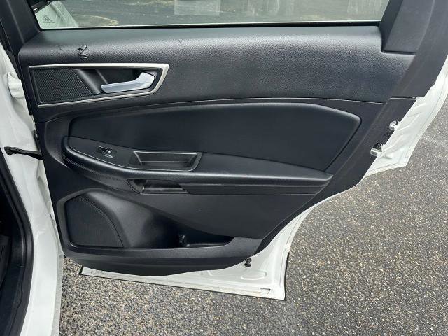 Certified 2022 Ford Edge SEL w/ Convenience Package image 18