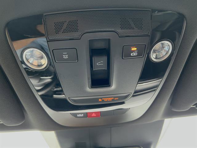 Used 2025 Kia K5 GT FWD image 28